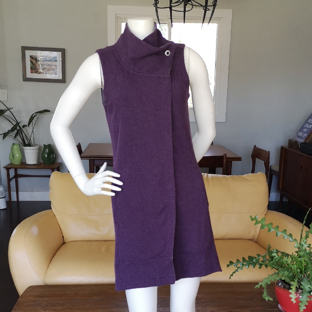 Toad&Co purple gilet